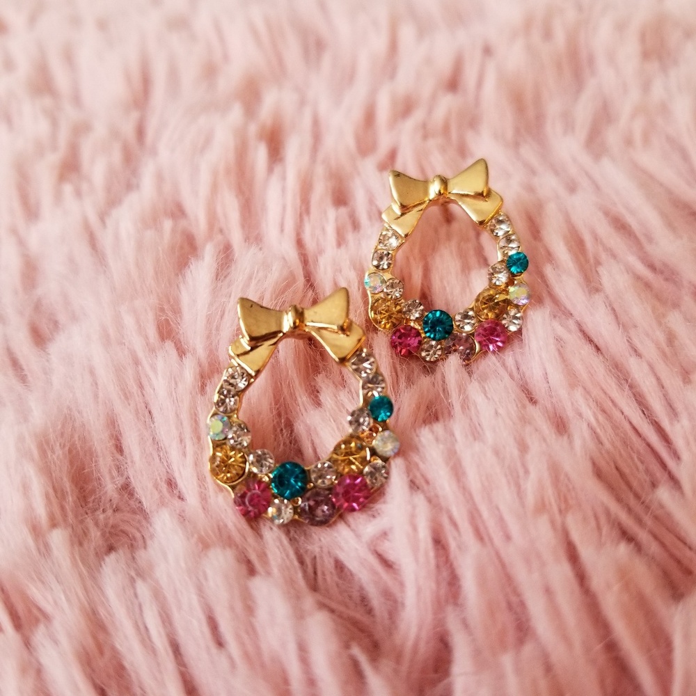🎀cute reinstone bow tie earrings - Picture 2 of 6